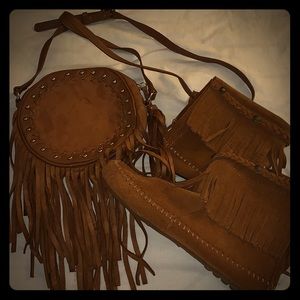 COPY - Moccasin Set